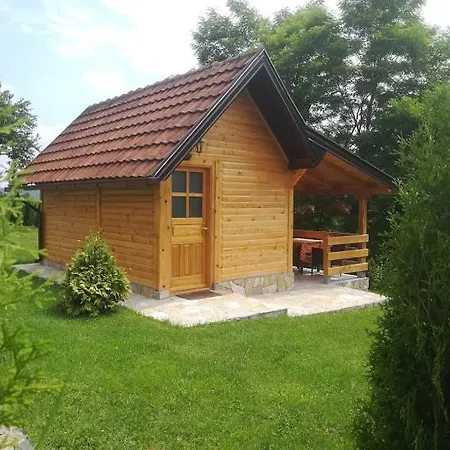 Brvnara Brkovic 아파트